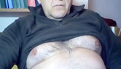 62 Yo Man From Italy