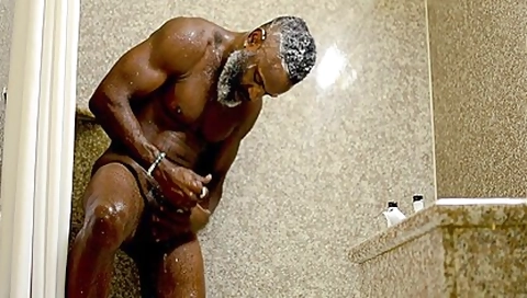 Sexy Grown Ass Man In Shower... Fun Fun :) 15 Min